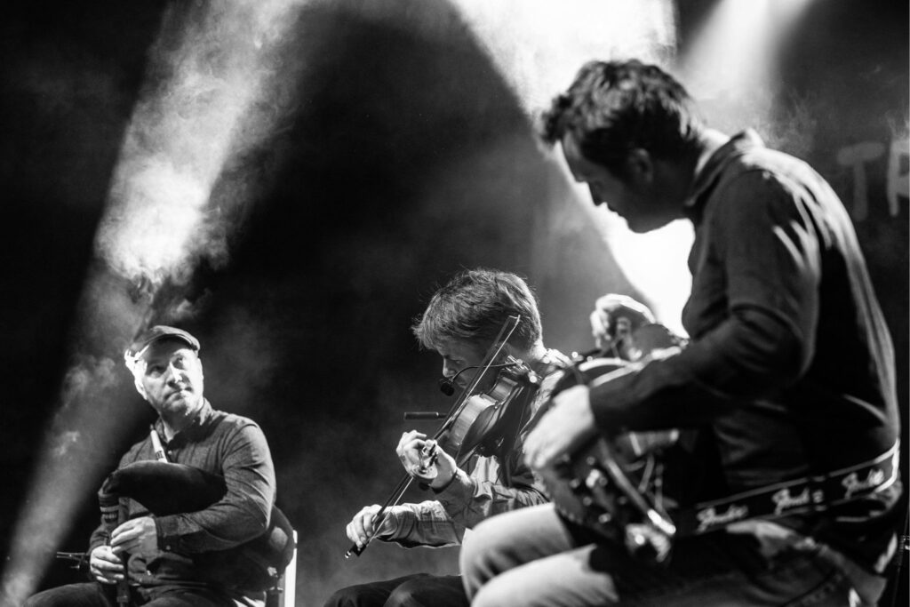 tradethik productions galerie en cadencia trio adrienlecomte elisagigi